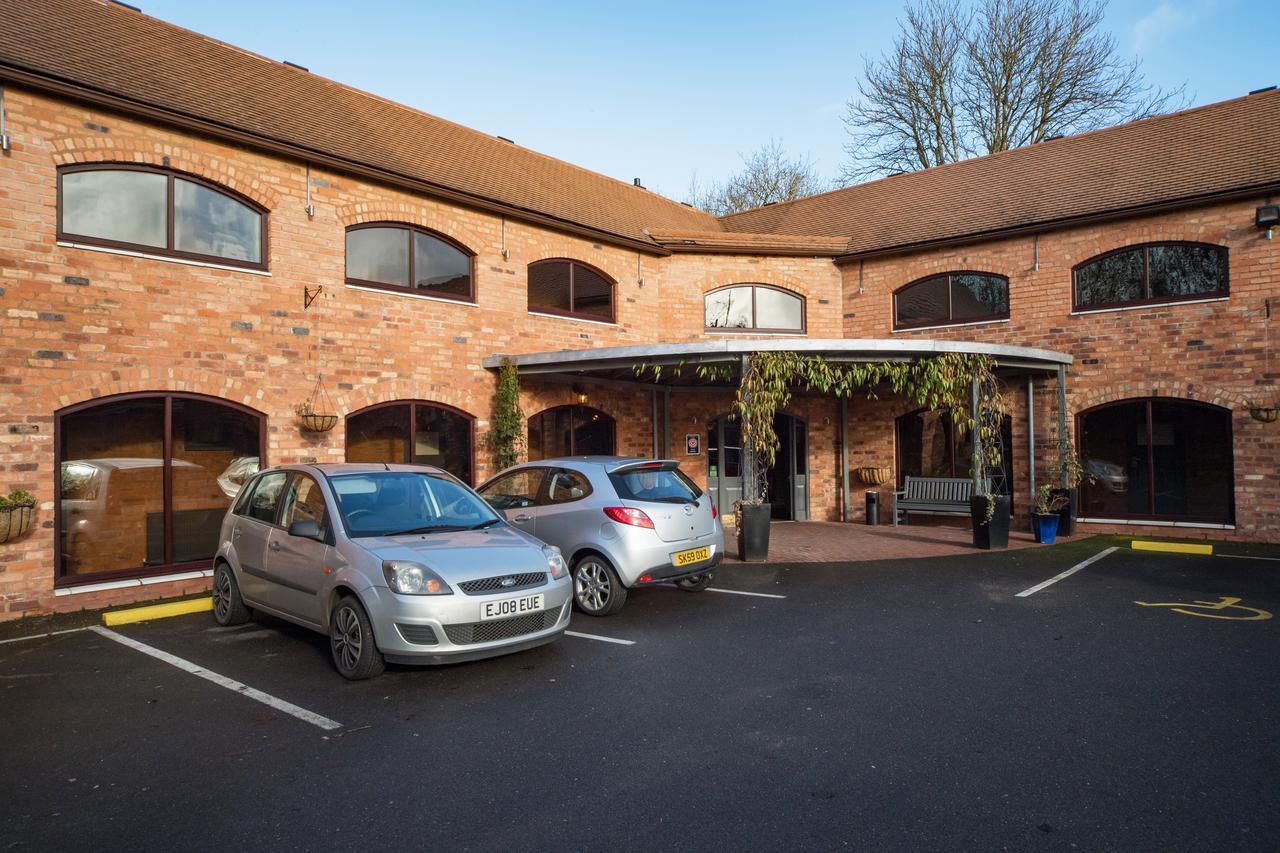 Henley Hotel ภายนอก รูปภาพ